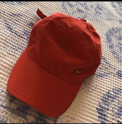 Nike şapka