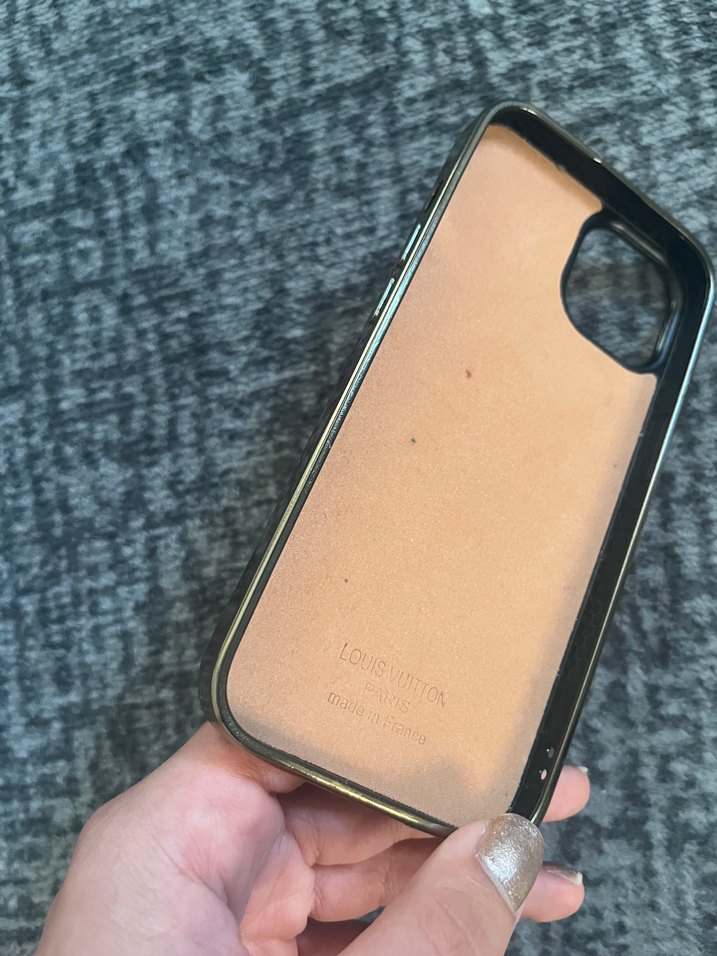 İPhone Marka kılıf - Görsel 3