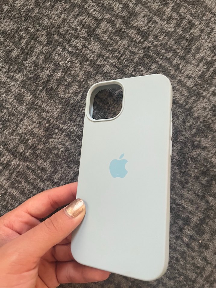 İPhone Lansman Kılıf - Görsel 2