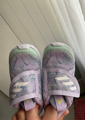 Kız Çocuk Mor Cırt Cırtlı Spor Ayakkabı - Görsel 4