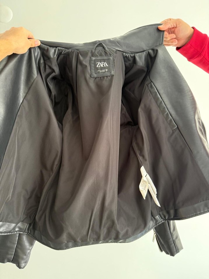 Zara Siyah Biker Deri Ceket - Görsel 3
