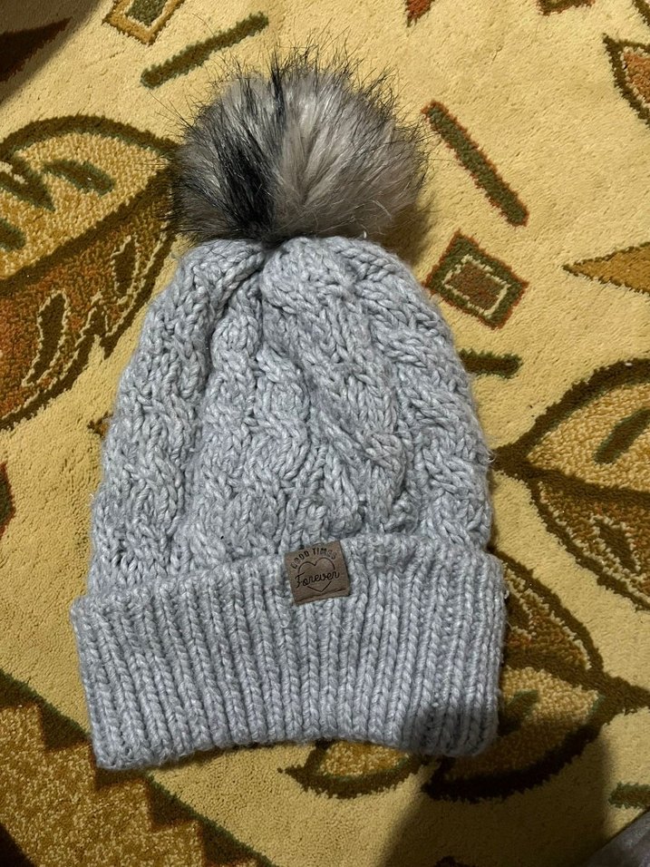 Kadın Gri Örgü Bere Ponponlu - Görsel 2