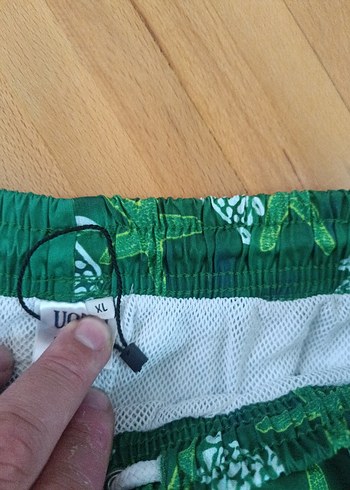 Yeşil Bağcıklı Erkek Mini Deniz Şortu - Görsel 3