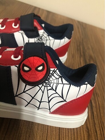 29 Beden çeşitli Renk Spiderman lisanslı sneaker