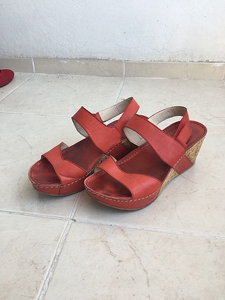Greyder Narçiçeği Renkli Sandalet