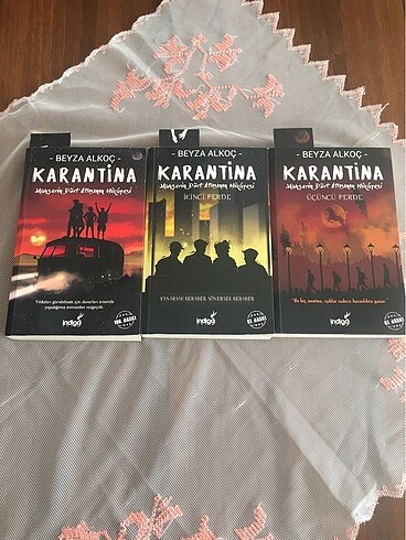 Karantina serisinin ilk üç kitabı