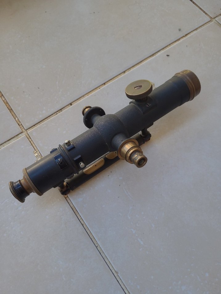 Koyu renkli bej teleskop - Görsel 3