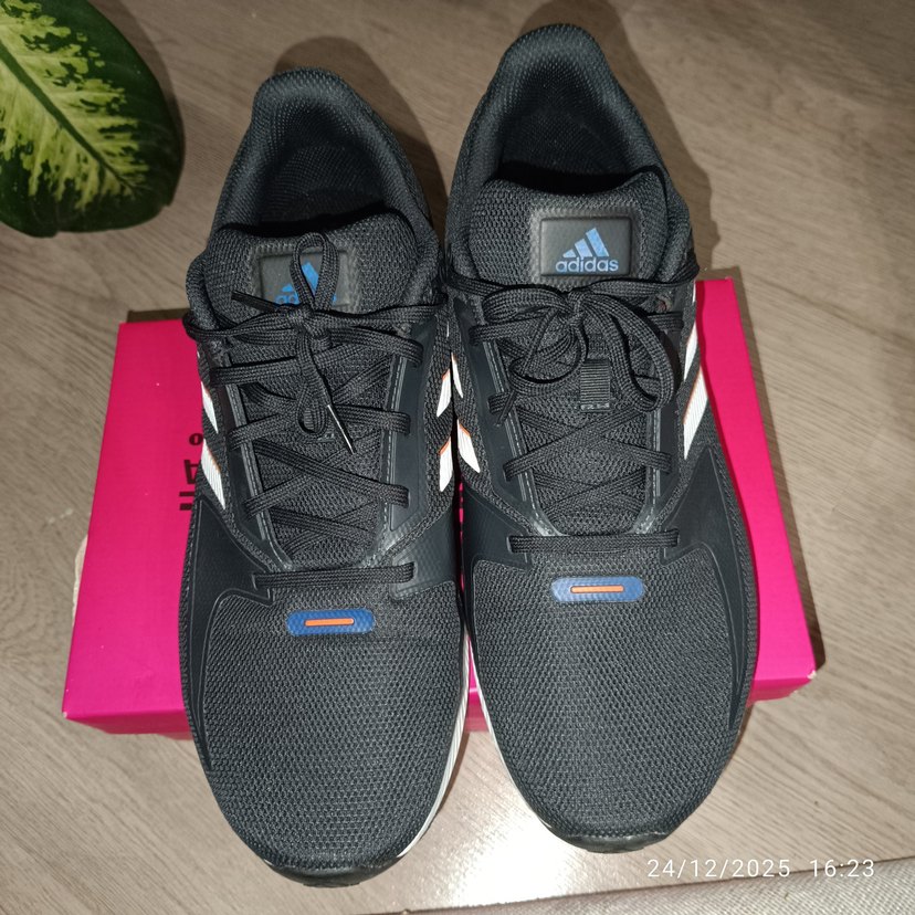 Siyah Elastik Bağcıklı Erkek Spor Ayakkabı - Görsel 3