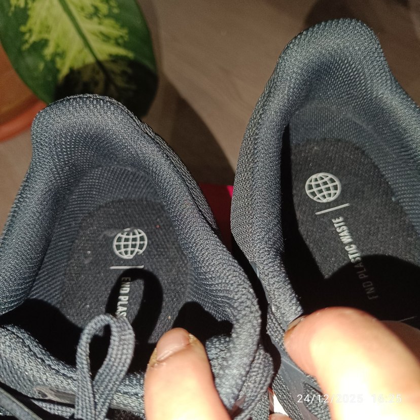 Siyah Elastik Bağcıklı Erkek Spor Ayakkabı - Görsel 5