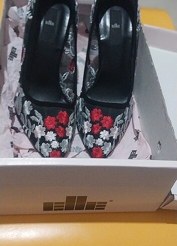Elle ELLE stiletto ayakkabı 
