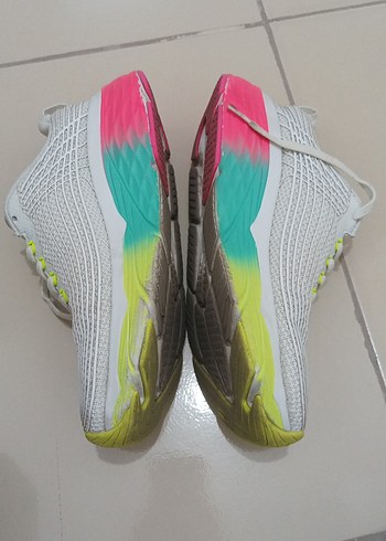 38 Beden Bayan Skechers spor ayakkabı