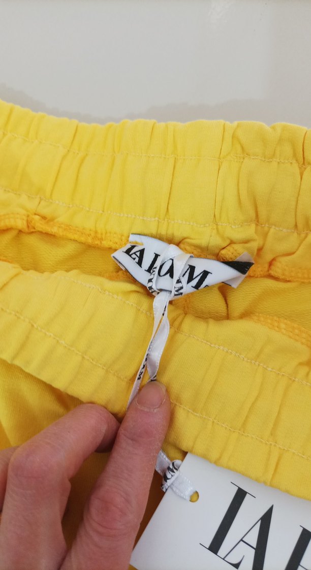 Sarı Fermuarlı Rahat Erkek Şort - Görsel 4