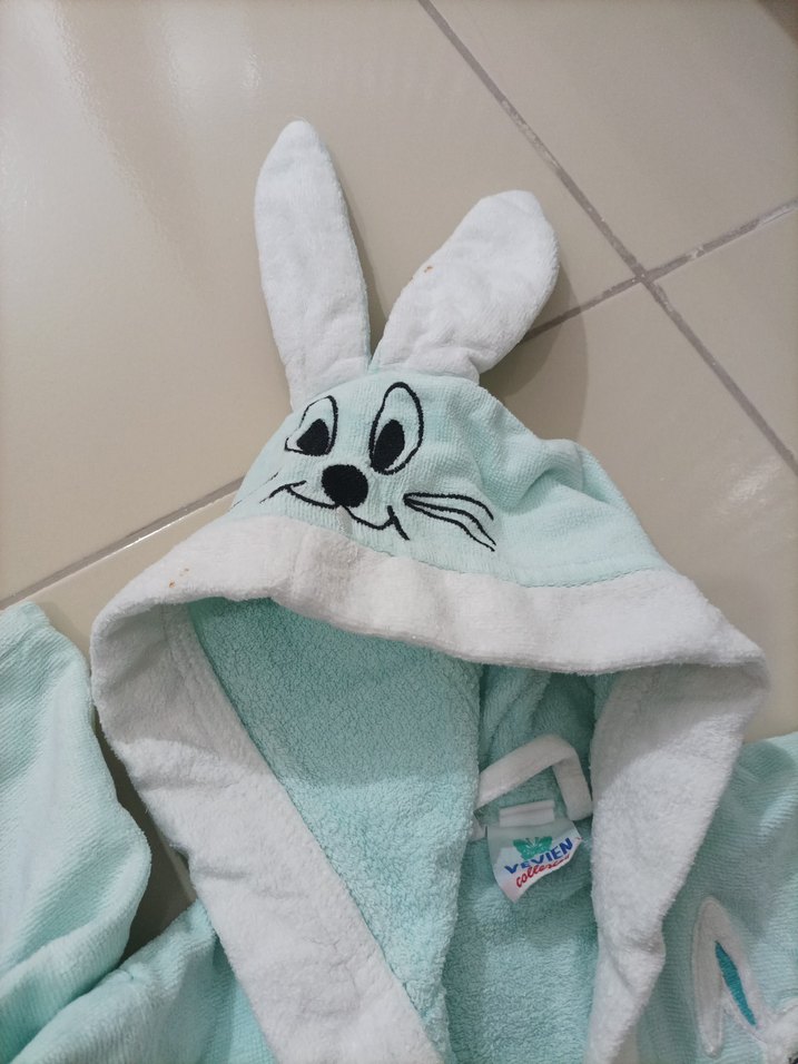 Kapüşonlu Baskılı Erkek Bornoz Seti - Görsel 3