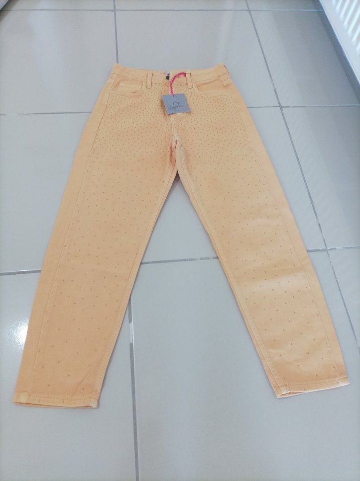 Bej Düğmeli taşlı kadın Pantolonu - Görsel 2