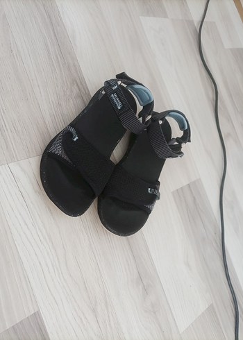 Kadın Siyah Cırtlı Kauçuk Sandalet merrel marka