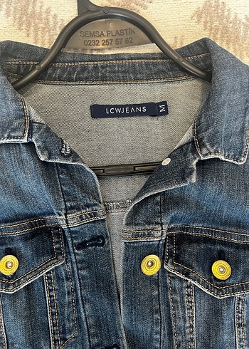 Düğmeli Mavi Kadın Kot Ceket - Görsel 2