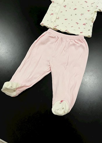 Dantel Detaylı Pembe Bebek Kız Takımı - Görsel 3