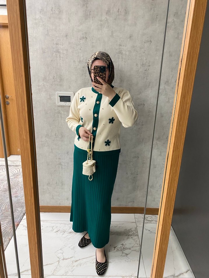 Tesettür triko takım - Görsel 3