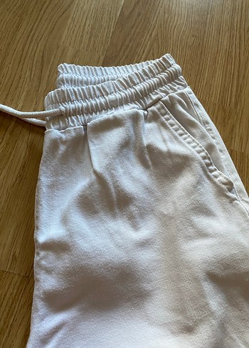 Beyaz Keten Rahat Kesim Midi Kadın Pantolon - Görsel 3