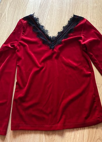 Dantel Detaylı Kırmızı V Yakalı Bluz - Görsel 6