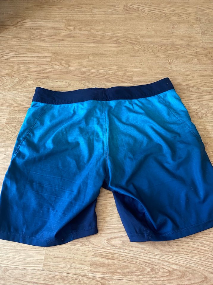 Erkek Mavi Midi Boy Bol Kesim Şort - Görsel 3