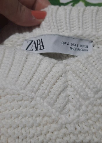 Beyaz Örgü Crop Süveter - Görsel 4