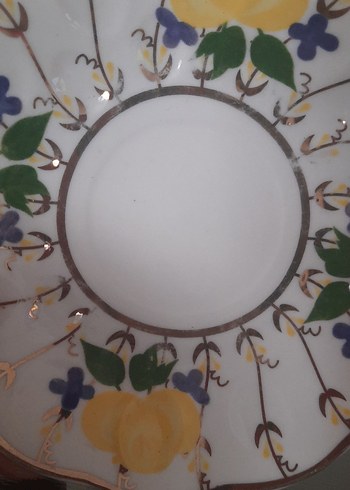 Çiçek Desenli Beyaz Porselen Fincan Takımı - Görsel 7