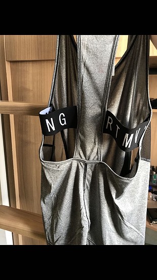 Bershka fitness atleti