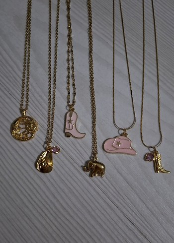 Beden altın Renk Detaylı Zincirli Bohem Vintage Gold Renk Pembe çelik Kolye