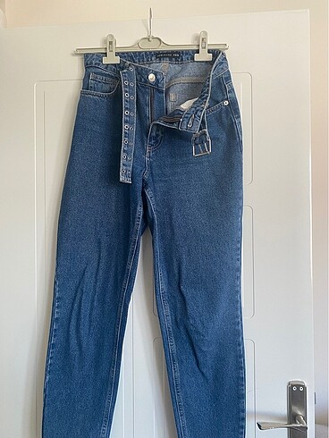 LCW MOM JEANS