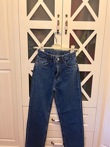 Mom jeans