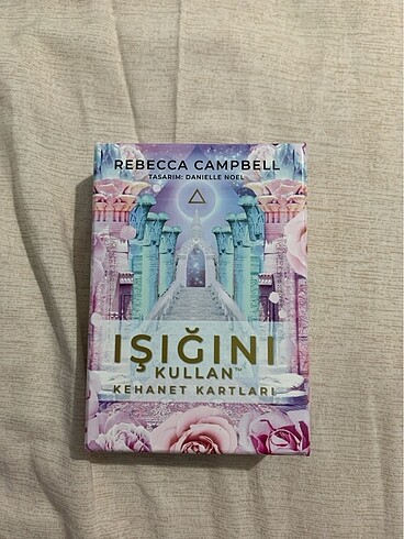 ışığını kullan kehanet kartları tarot destesi