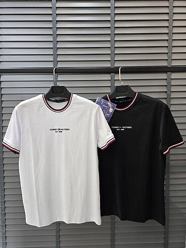 TOMMY HİLFİGER BEYAZ TSHİRT