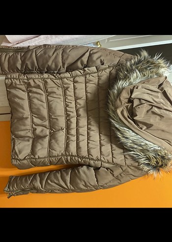 Stradivarius Kürk Detaylı Kahverengi Kadın Kışlık Mont - Görsel 4