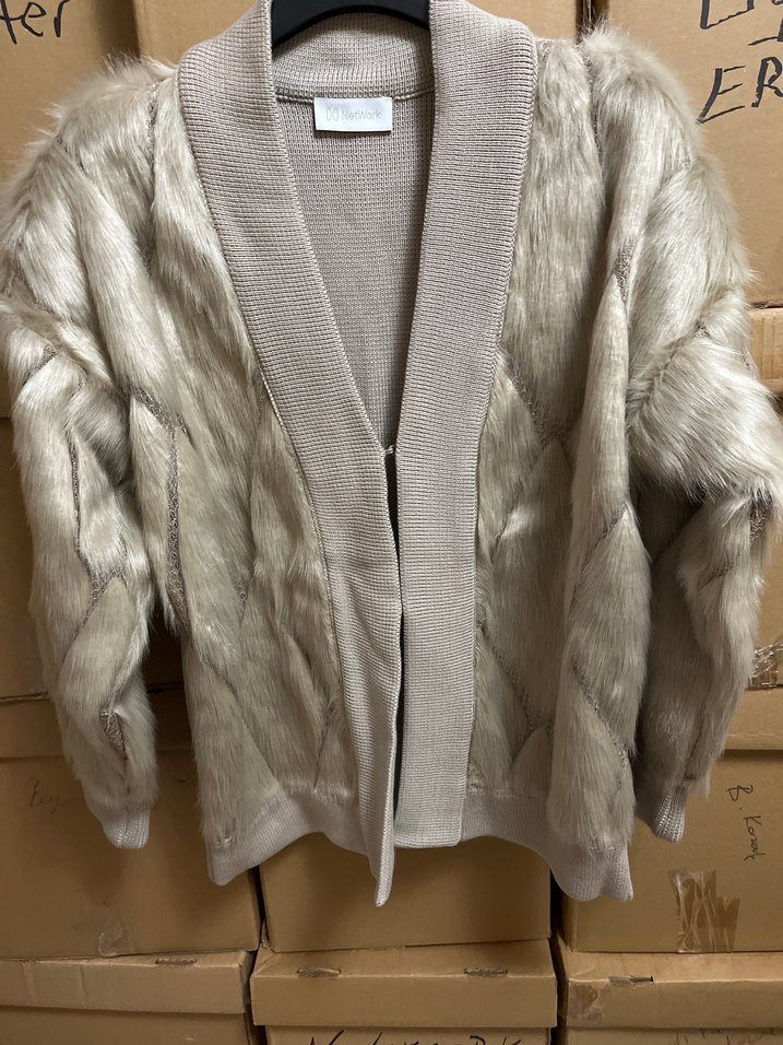 Bej kürk imitasyon  Detaylı Midi Kadın Hırka - Görsel 2