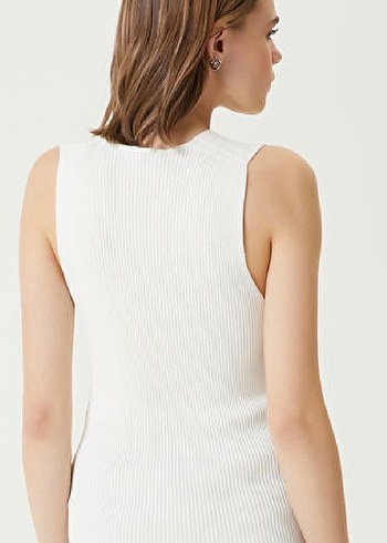 Network Kadın Beyaz V Yaka Kolsuz triko - Görsel 4