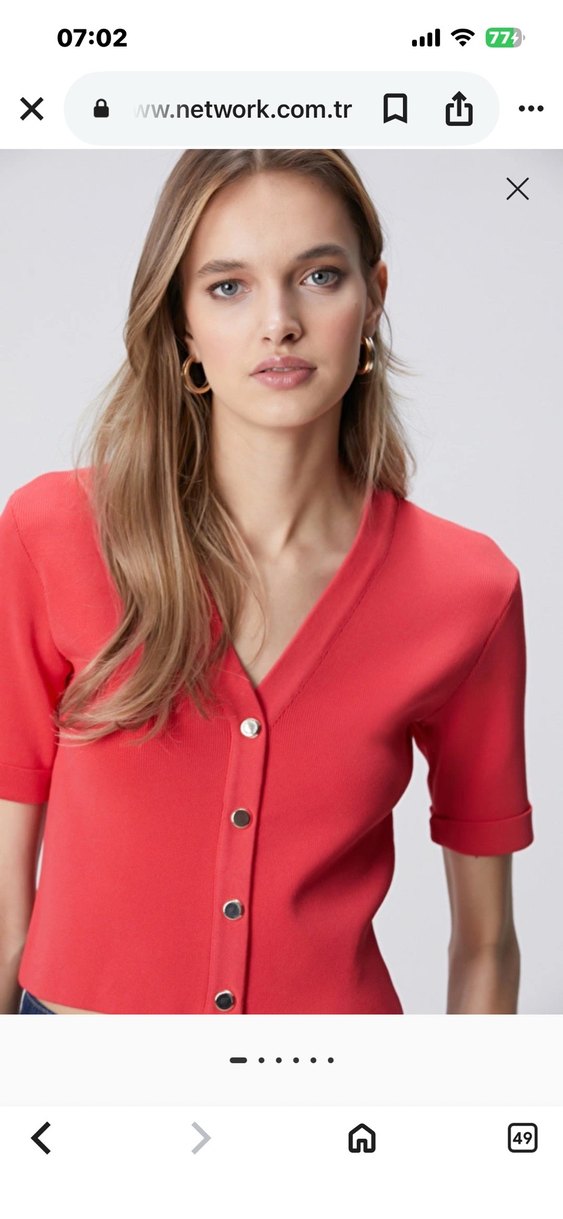 Kısa Kollu Kırmızı Düğmeli Mini Denim Hırka - Görsel 2