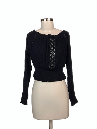 H&M Bluz %70 İndirimli.