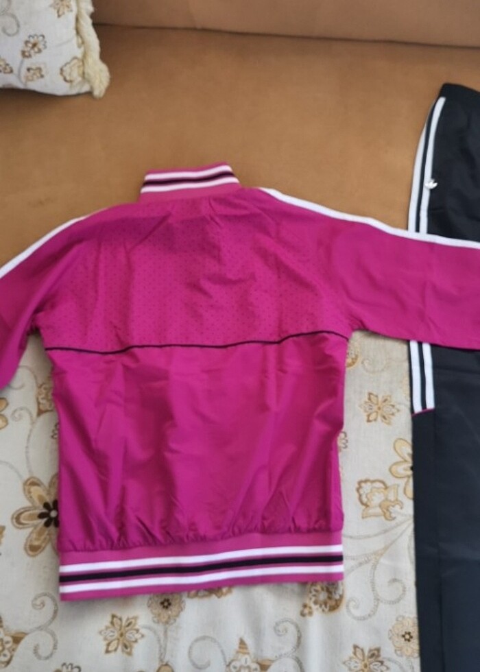 Adidas kadın eşortman - Görsel 3