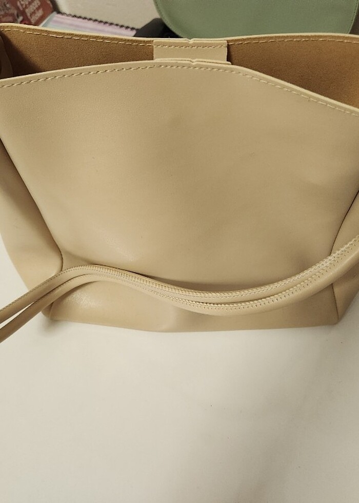 İçinde harici çantalı SATILDI - Görsel 2