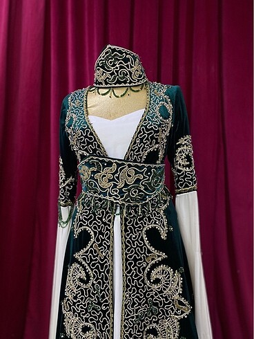 40 Beden yeşil Renk KAFTAN 48