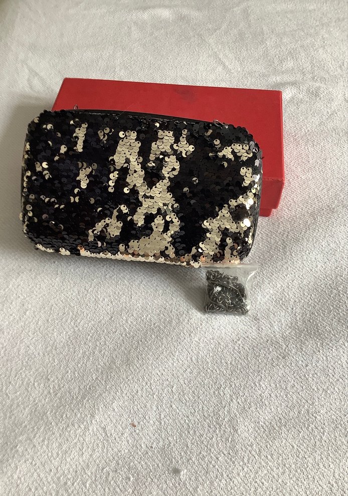 Altın Pul Detaylı Kadın Portföy Çanta - Görsel 5