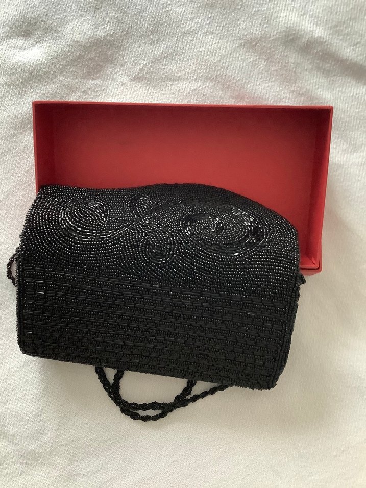 İşlemeli Boncuklu Kadın Portföy Çanta- sıfır sayılır - Görsel 3