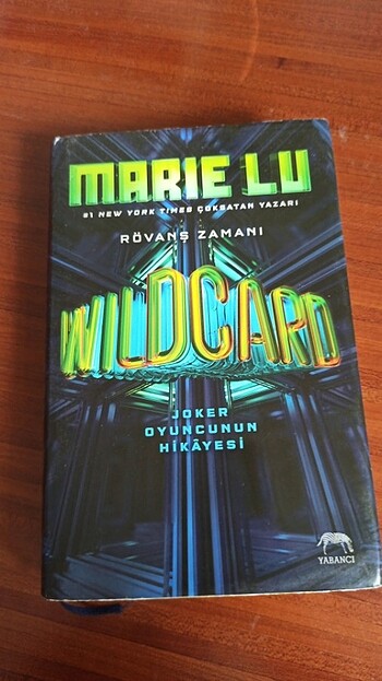 Wildcard~Marie lu