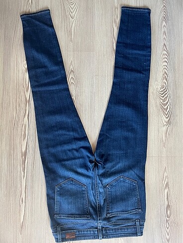 28 Beden Paige Kadın Kot Jean Denim