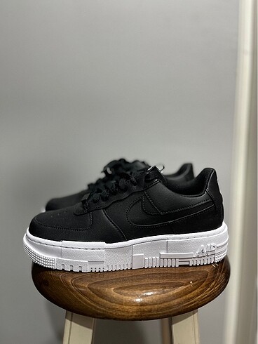Nike Nike air force pixel