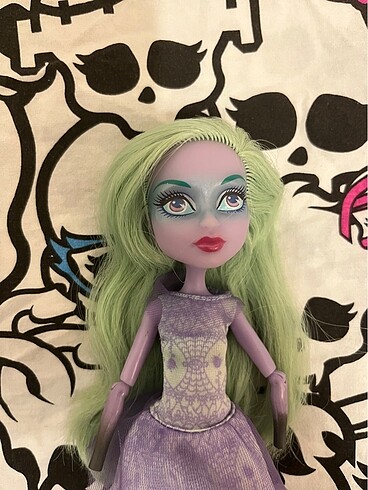 Monster High Twyla Haunted
