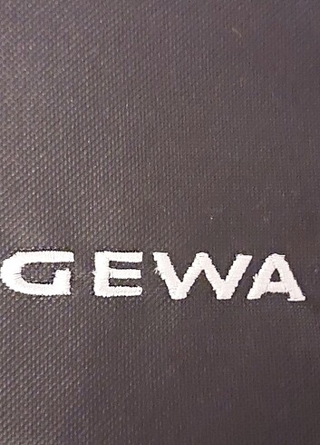  Beden GEWA marka Elektronik gitar kılıfı