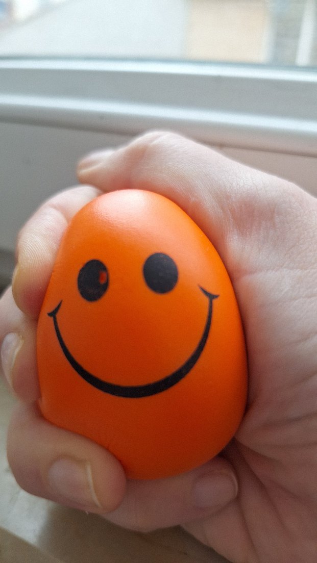 Turuncu Gülen Yüz Stres Topu - Görsel 2