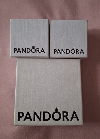 Pandora Bileklik ve Charm Kutusu